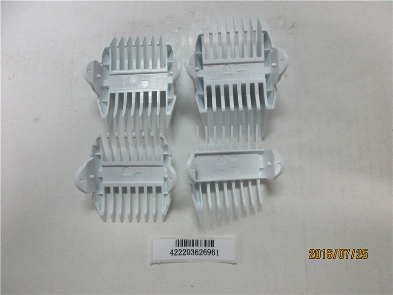 SET 4 COMBS SERVICE 300561A06