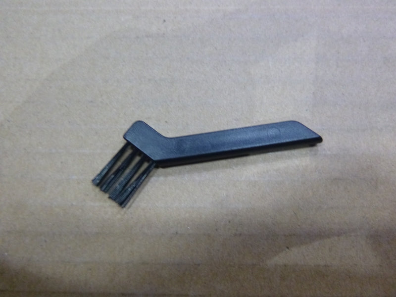 LONG HAIR BRUSH MOBY SERVICE